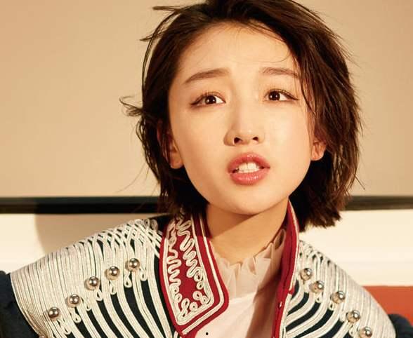 四字弟弟娱乐吃瓜